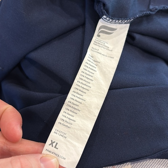 Fabletics Feel Good Performance 2 Gray, 1 Navy Scrub Tops XL - Picture 12 of 13